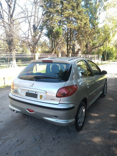 Imagen 4 de 14 de Peugeot 206 1.6 Premium