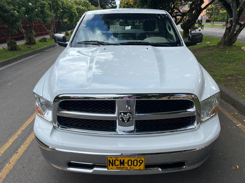 Dodge Ram 5.7 1500 Slt 4x2