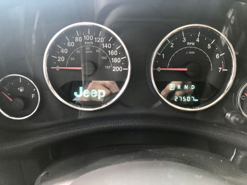 Imagen 4 de 10 de Jeep Wrangler 3.6 Unlimited 4p At Modelo 2019