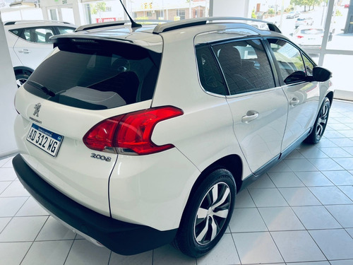 Imagen 1 de 15 de Peugeot 2008 Feline