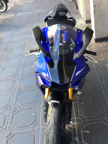 Yamaha Yzf R1
