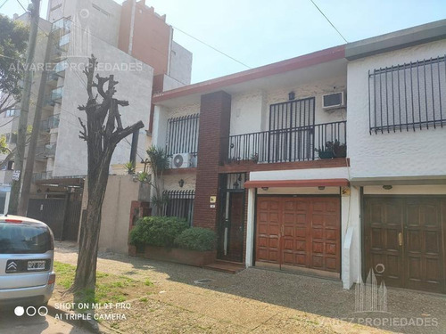 Imagen 2 de 22 de Casa - Moron
