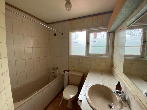 Casa De 78 M2 De2 Pisos, Sector Teja Sur, Isla Teja,valdivia