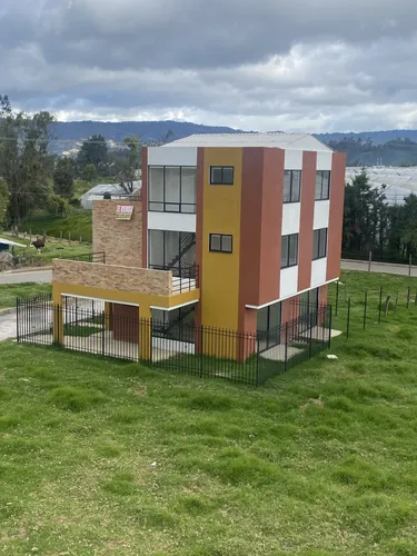 Casa En Venta En Proyecto La Fuente. Cod V1104013