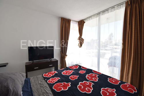 Venta De Departamento Cercano A Avenida Francisco Aguirre