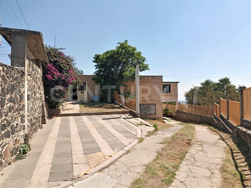 Casa Con Amplio Terreno En La Alcaldía Milpa Alta, Ciudad De México