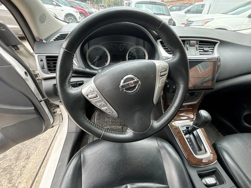 Nissan Sentra 1.8 Exclusive