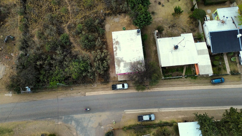 Local Comercial En Venta En El Centro De Ambul