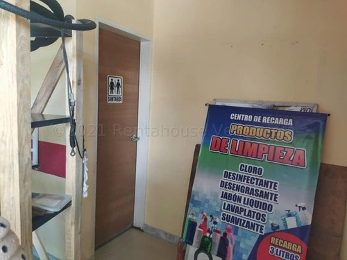 Imagen 16 de 30 de Galpón En Venta En El Centro De Barquisimeto Lara (0.4.2.4.5.9.3.7.5.4.2), Rent-a-house Centro Occidente Mls Código: 22-6763, Cuenta Con 347 Mts2, 2 Baños, Cuenta Con 4 Puestos De Estacionamientos