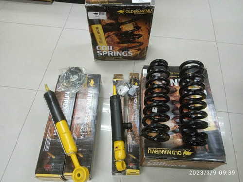 Kit De Suspension Old Man Emu Toyota Roraima Lc200