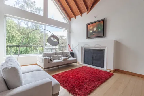 Casa En Arriendo En La Calera. Cod A5924