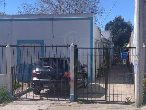 Padrón En Venta Con 5 Casas En Peñarol