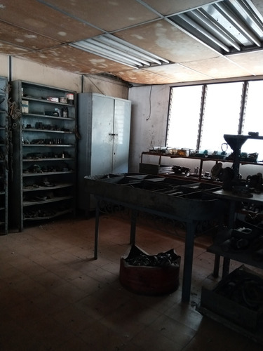 Imagen 12 de 13 de Se Vende Galpon Industrial En Paraparal
