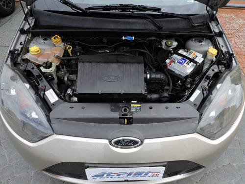 Fiesta Mpi Class Hatch 8v