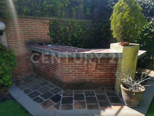 Casa Residencial De Un Piso En Venta, Zona Carcaña, Recta A Cholula, Puebla