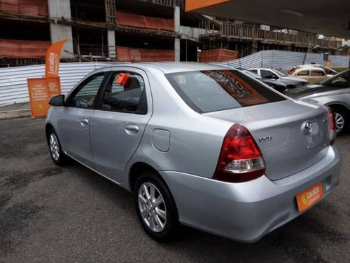 Toyota Etios 1.5 X Plus Sedan 16v Flex 4p Automático