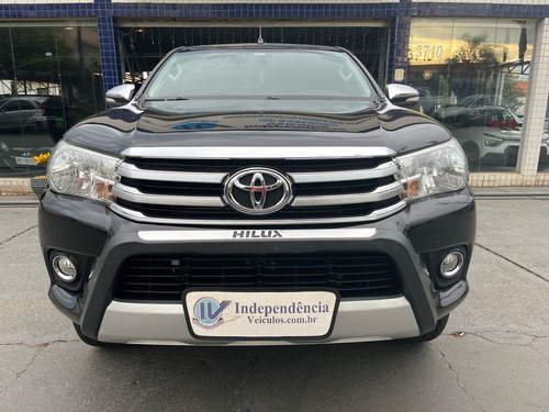 Toyota Hilux 2.8 Tdi Srv Cab. Dupla 4x4 Aut. 4p