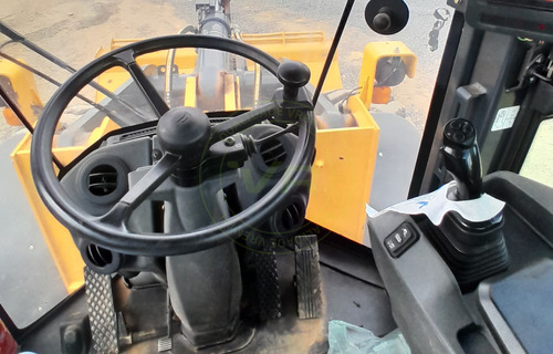 Pá Carregadeira John Deere 644k Ano 2022 Com 2.320 Horas