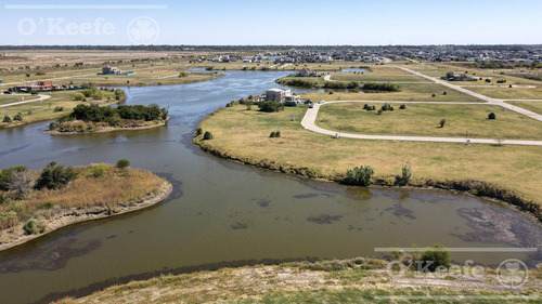 Terreno En Venta A La Laguna En Barrio Cerrado Elcano Guillermo Hudson, Pueblos Del Plata