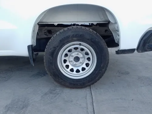 Chevrolet Silverado 4.3 V6 1500 WT Cabina Regular 4x2 At