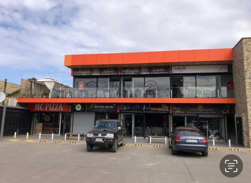 Arriendo Local Comercial En Strepcenter (82975)