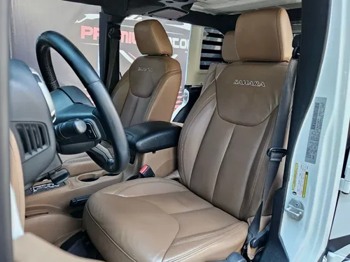 Jeep Wrangler 3.7 Unlimited Sahara 3.6 4x4 At
