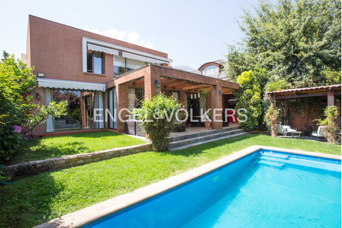 Casa En Venta San Carlos De Apoquindo