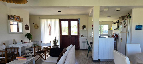 Casa En Venta - 3 Dormitorios 2 Baños - Santa Clara Del Mar
