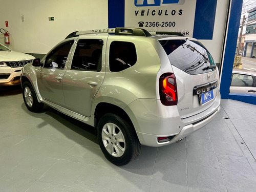 Renault Duster 2.0 DYNAMIQUE 4X2 16V FLEX 4P AUTOMÁTICO