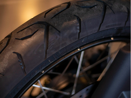 Imagen 13 de 25 de Moto Guzzi V85 Tt Verde Financiación Disponible