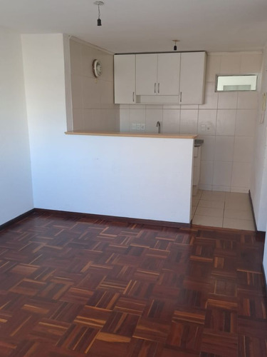  Alquiler De Apartamento 1 Dormitorio C/ Cochera En Tres Cruces