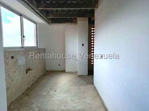Apartamento En Venta En Alto Hatillo 26-322 Myp