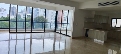 A39 .-piantini .-300 Mts 3 Dormit .-family Room .-línea Blanca Y Aires .-mejor Zona De Piantini 