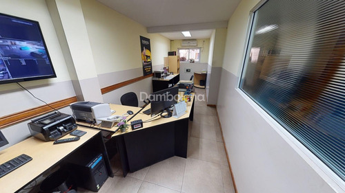 Imagen 8 de 14 de Depósito Galpón En Venta O Permuta Ubicado En Ituzaingó, G.b.a. Zona Oeste