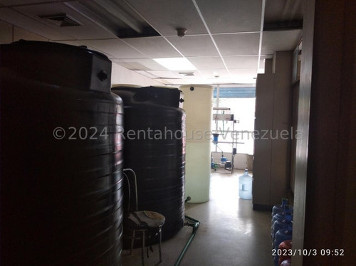 Alquiler Local Casa Comercial, El Paraiso Caracas, Mls 24-21435