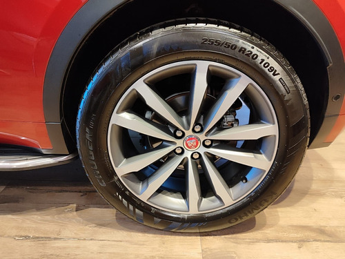Jaguar E-Pace R-Dynamic SE 2.0 AWD 300cv Aut.