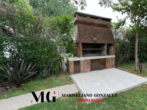 Casa En Venta Y Alquiler, 3 Ambientes - Barrio Parque El Trébol.