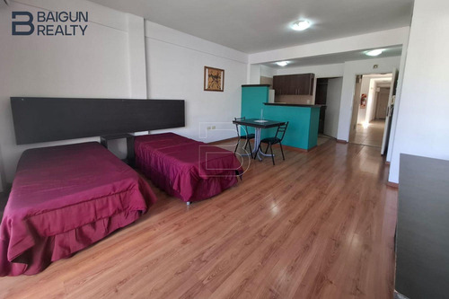 Monoambiente En Alquiler En Balvanera