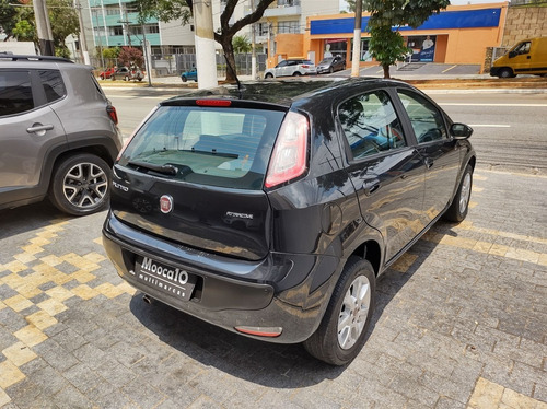 Fiat Punto 1.4 Attractive 8v 2013