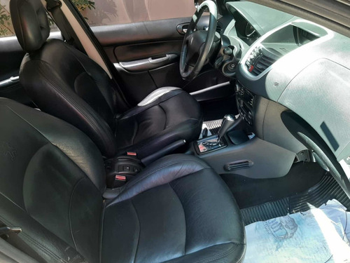 Peugeot 207 1.6 16v Quiksilver Flex 5p 2012