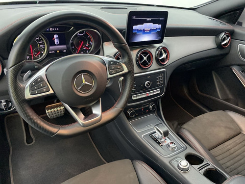 Imagen 20 de 25 de Mercedes Benz Cla 45 Amg A Matic 2.0
