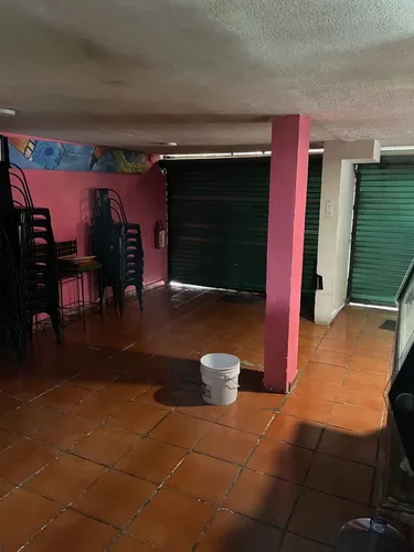 Casa Con Uso Del Suelo Comercial