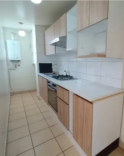 Departamento En Arriendo De 2 Dorm. En San Miguel
