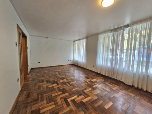 Se Arrienda Casa Con Giro Comercial En Concepción