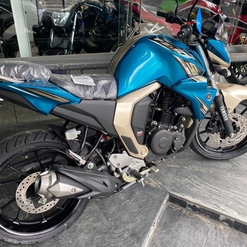 Imagen 4 de 15 de Yamaha Fz S D