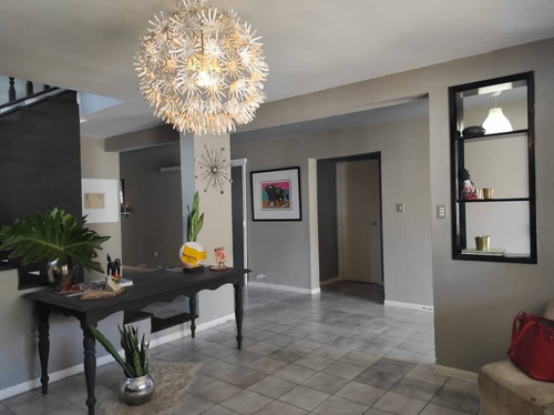 Imagen 2 de 12 de Casa En Venta Calle Cerrada La Viña Cod#136511 Wilson Escobar 0424-4291350