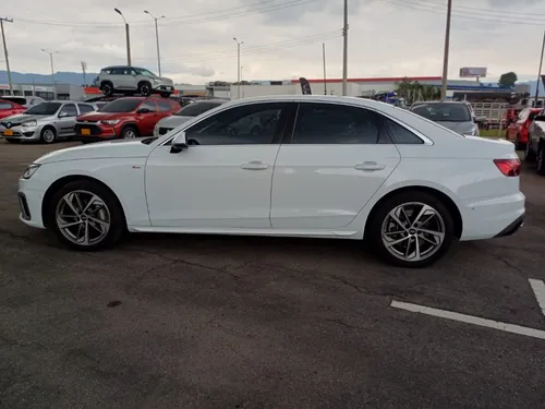 Audi A4 2.0 Tfsi Quattro Progressive
