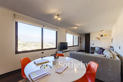 Casa En Venta De 3 Dorm. En Lo Barnechea