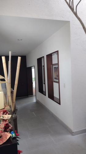 Imagen 15 de 30 de Moderna Casa En Venta, Renta O Renta Con Opción A Compra