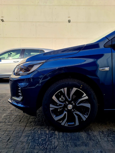 Imagen 20 de 24 de Nuevo Chevrolet Onix Premier 2023 Automatico 1.0t 0km Smart6